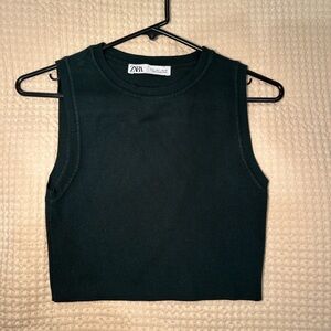 Zara Women's Dark Green Sleeveless Crop Top